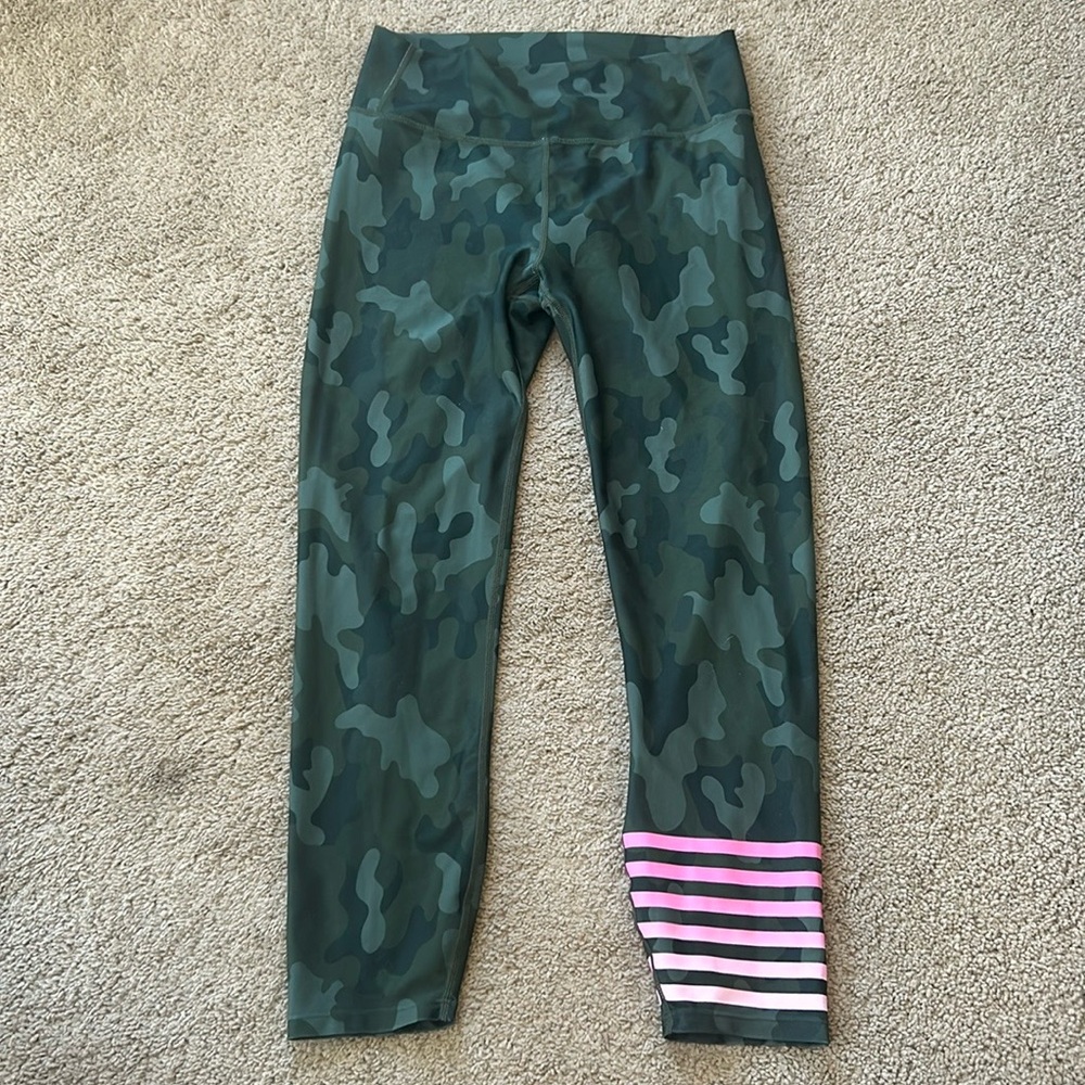 Addison Bay Leggings size Small